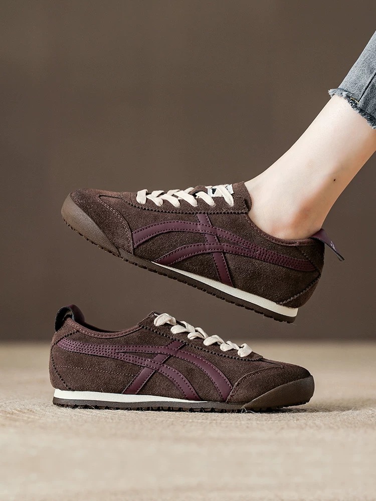 Zapatos de entrenamiento para mujeres retro skate 2026 primavera y otoño nuevo redondo cabeza plana lazos casuales zapatos Gump zapatos