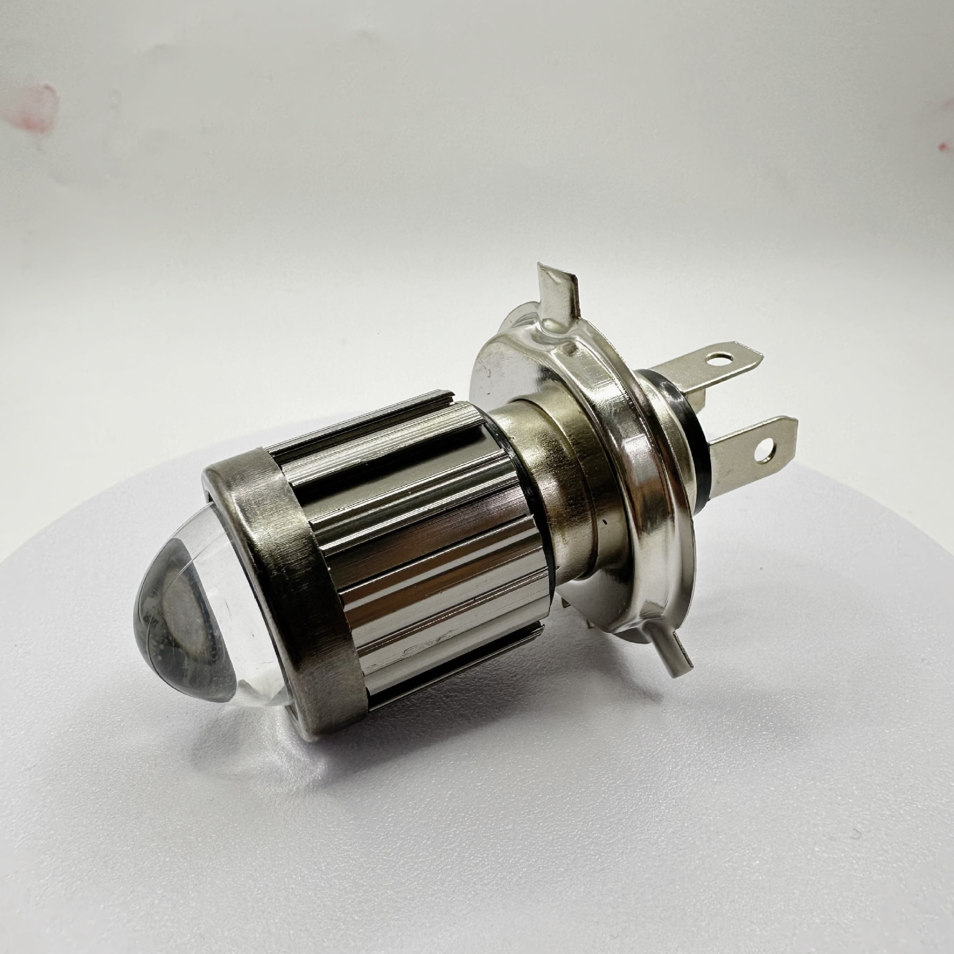 Foco para Motocicleta Transfronterizo, Faro Delantero Impermeable Integrado, Luz LED para Automóvil, Ojo de Pez de Alto Brillo, Dos Garras, Tres Garras.