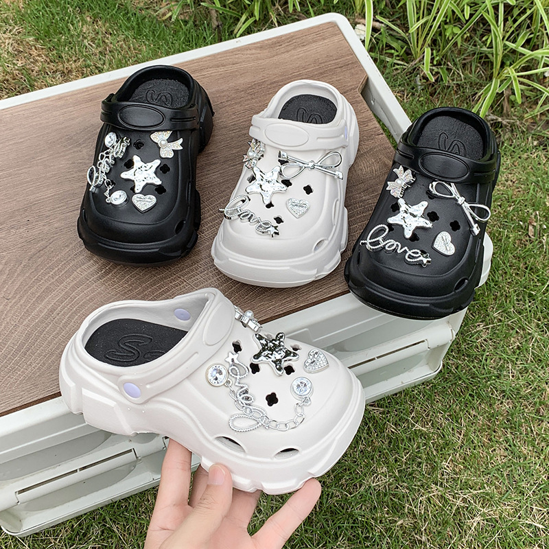 Children's Croc Shoes for Girls and Babies 2025 Summer New Style Middle and Large Children's Student Slippers Boys' Beach Shoes Wholesale