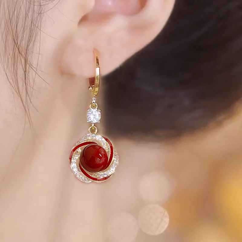 Cherry red design elegant trend universal earrings from pearl