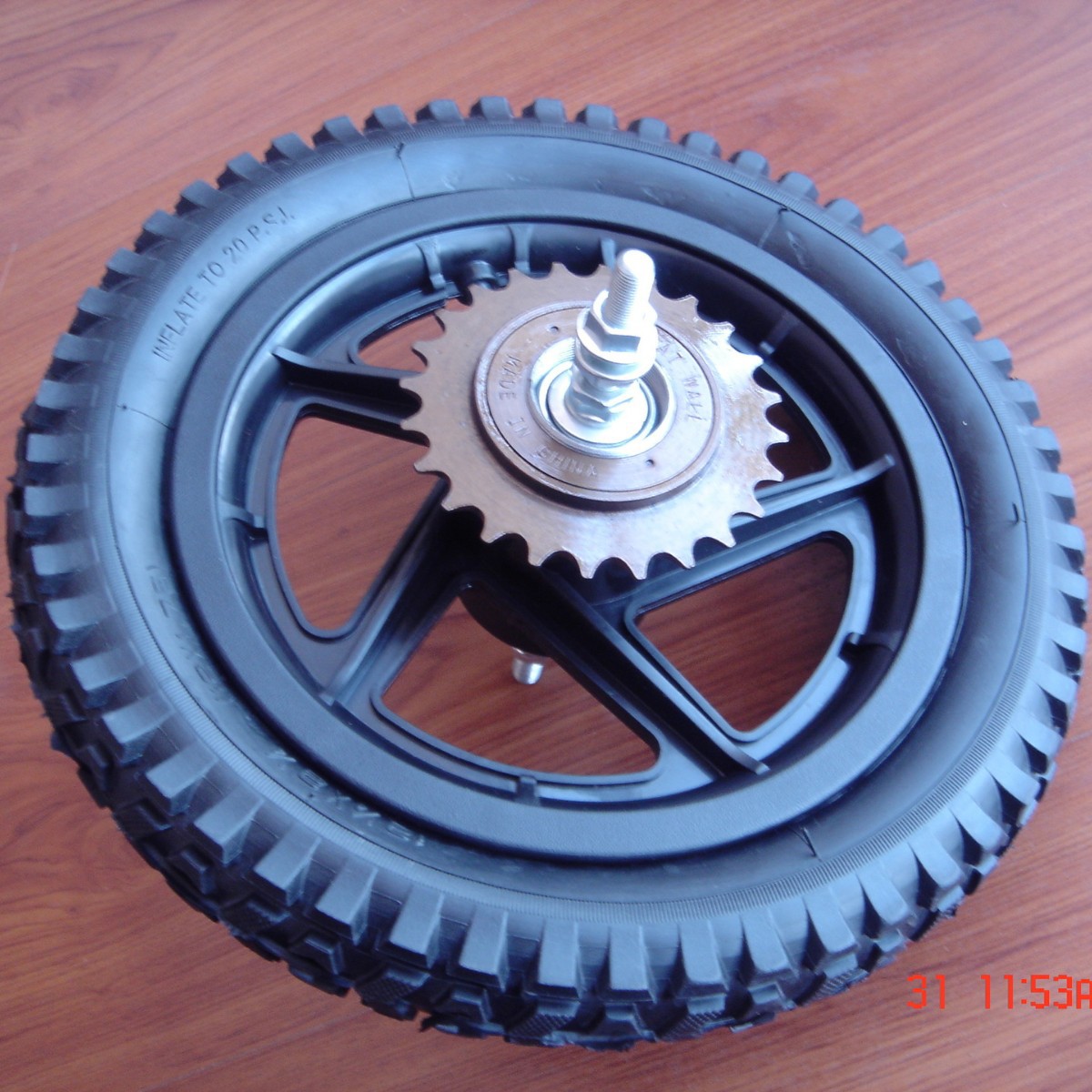 源头直销12寸自行车橡胶轮  铝套飞轮座轮儿童塑胶轮子橡胶充气轮