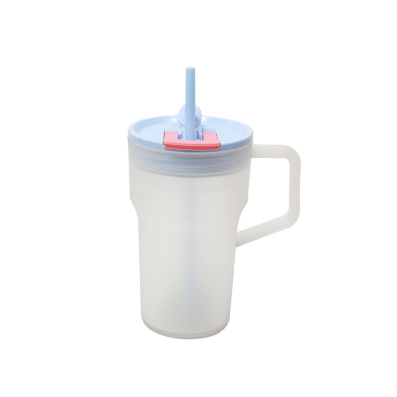 Nuevo alto valor de la cara de los estudiantes tazas de té de verano estilo coreano de gran capacidad mango taza de paja de plástico taza de agua de hielo