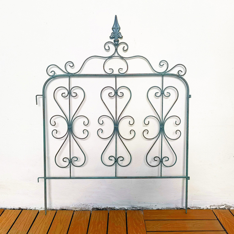 Outdoor garden wrought iron small fence garden courtyard villa decorative fence park garden fence can be widened flower rack