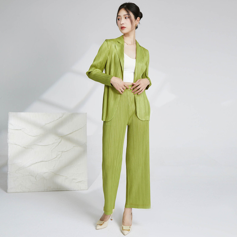 Temperament Pleated suit Women's Two-Piece Temperament Workplace All-Match Suit Jacket Miyake Commuter All-Match Straight Pants Trendy Temperament Pleated suit Women's Two-Piece Temperament Workplace All-Match Suit Jacket Miyake Commuter All-Match Straight Pants Trendy