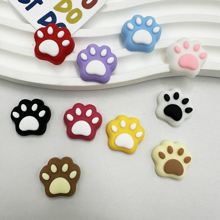 귀여운 고양이 발톱 PVC 부드러운 접착제 DIY 강아지 액세서리 휴대 전화 케이스 구멍 신발 장식 컵 냉장고 패치 소재