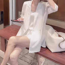 ���|Ů�b2025���¿��ļ��r�з�ʽ�߼��з������b��ѝ�I�ɼ����b