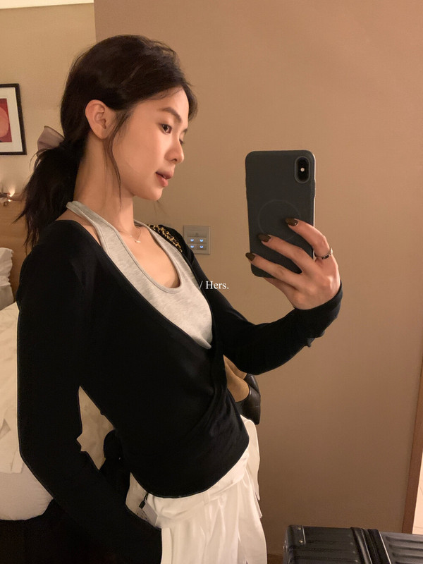 Hers一勺甜2025秋季简约复古假两件设计感撞色绑带长袖T恤女92171|undefined