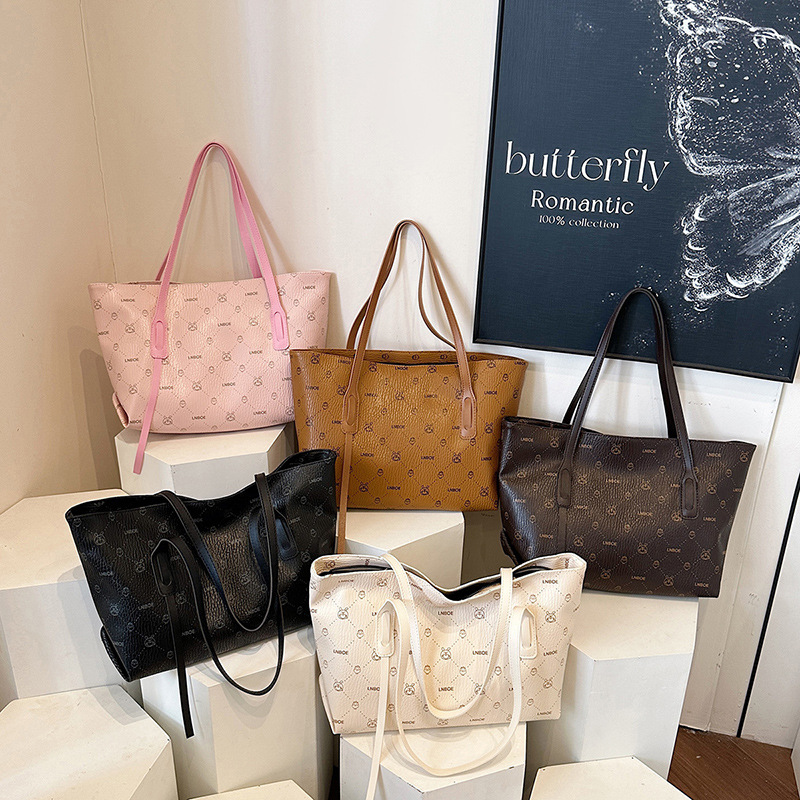 Bolsos de cuero suave de alta calidad para mujeres 2025, nuevos bolsos de viaje de gran capacidad, bolsos de hombro de moda retro