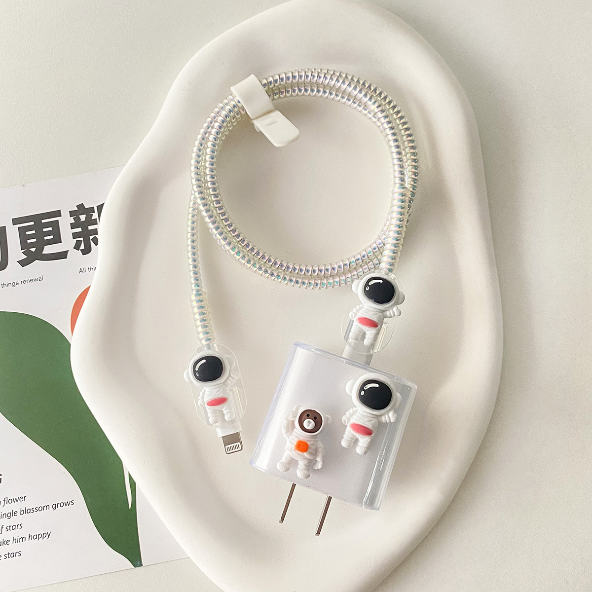 Aplicable a la cubierta protectora del cable de datos iPhone13/14/15 cubierta protectora estándar europea y americana de Apple 20W cargador