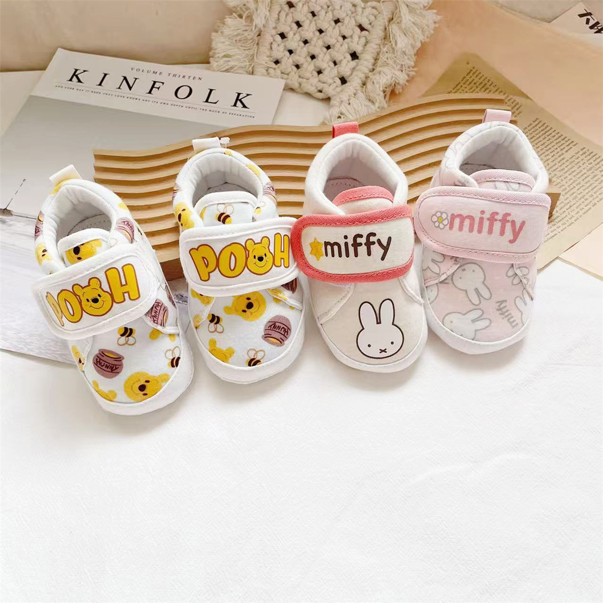 Export Japanese Soft-Soled Baby Shoes before Walking, Velcro Cloth-Soled Baby Shoes, Cartoon Boys and Girls Shoes