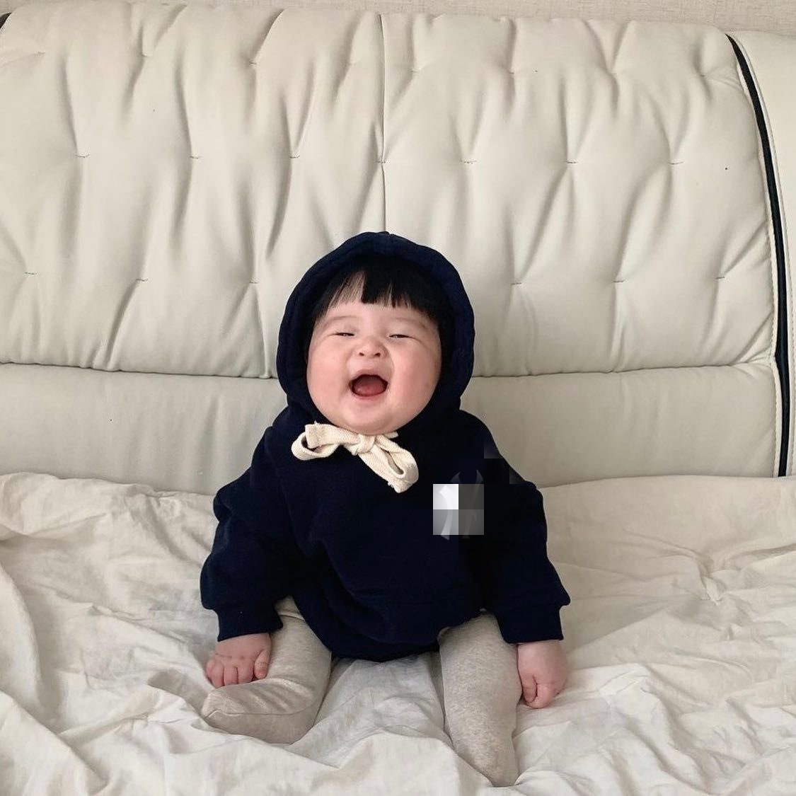 Ins primavera y otoño Corea del Sur ropa para niños color sólido carta con capucha mameluco estilo occidental padre-hijo suéter bebé mameluco bebé moda