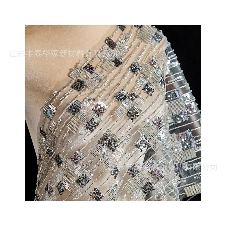 Tejido de flores tridimensionales sequinado cuentas de clavos tridimensionales perforación tela bordada cuentas de flores de tela de moda de alta gama image 6