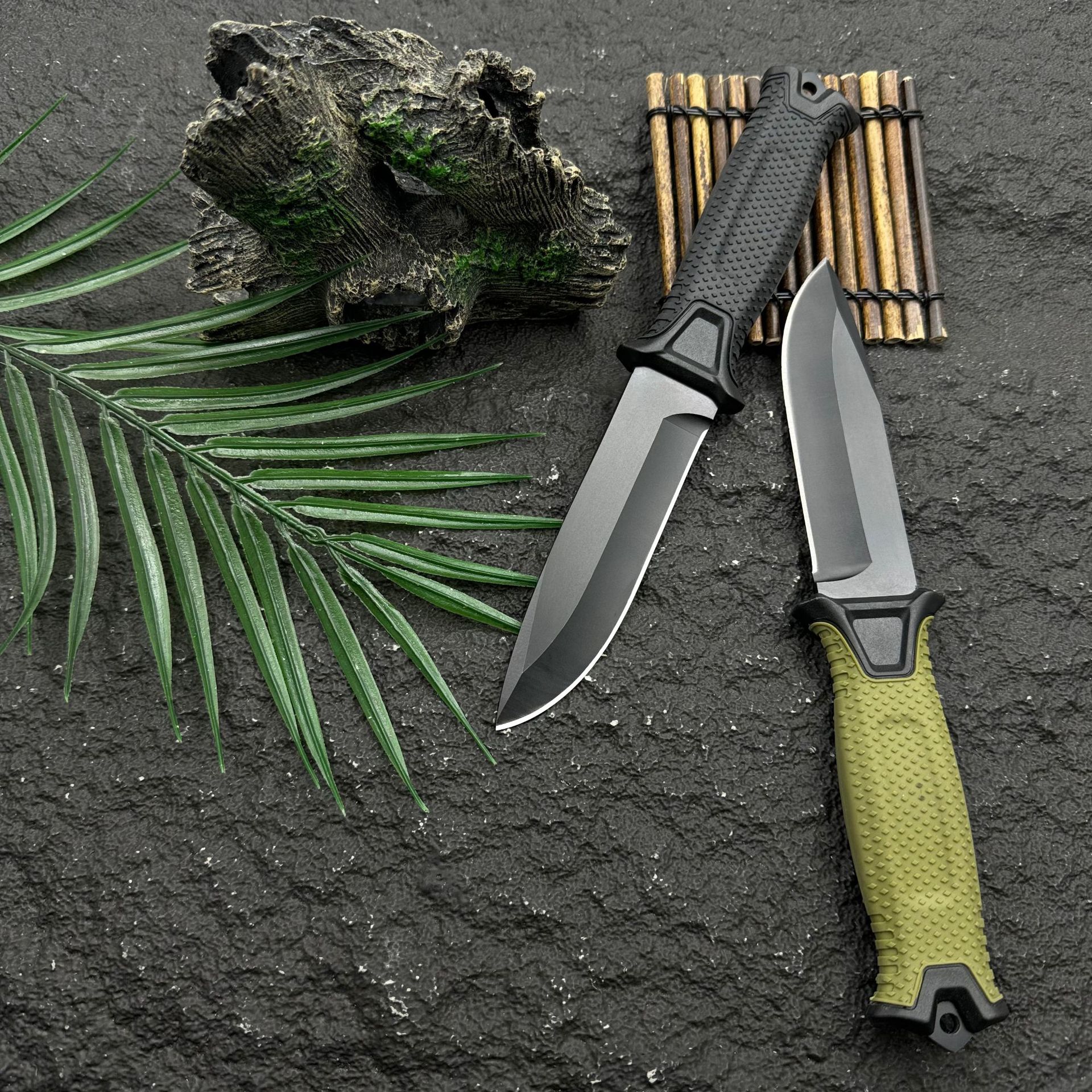 跨境户外刀外贸爆款便携随身小刀求生刀军刀野外高硬度战术求生刀