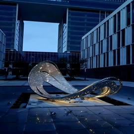 景观雕塑;景观工程项目;金属工艺品