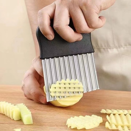 Household potato cutter wavy knife kitchen slice slice vegetable cutter fries melon fruit fries cutter fancy cutter
