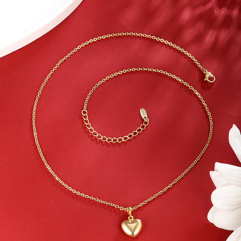 Xuping oro tridimensional corazón simple estilo ligeramente lujoso nicho de alto nivel collar colgante clavícula