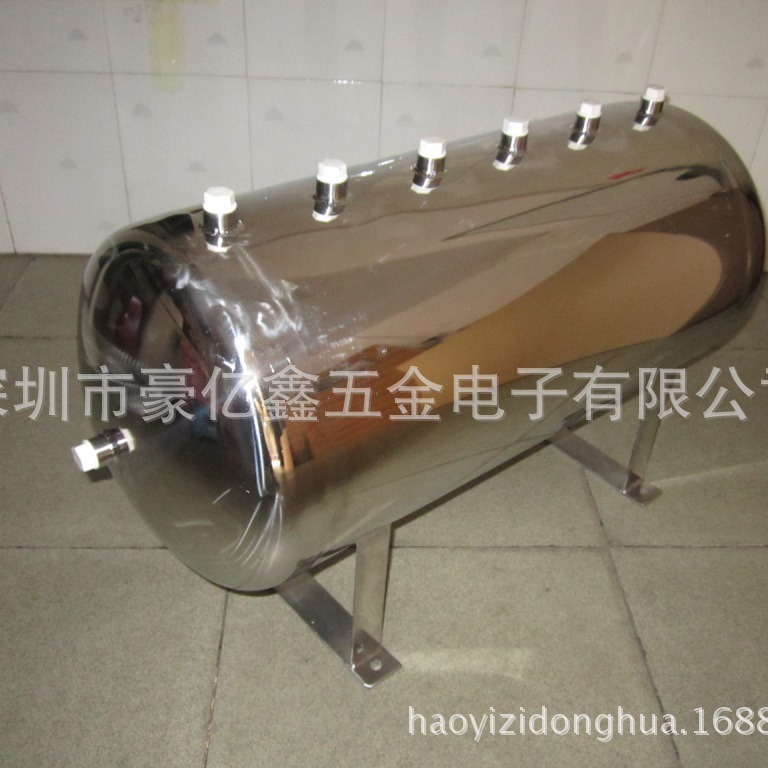 不锈钢储气罐  空气稳压罐   空气缓冲罐  储气罐