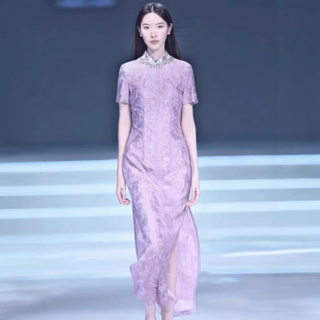 New Chinese-Style Purple Floral Improved Qipao 2026 Spring New Formal French-Style Unique Waist-Cinching Dress