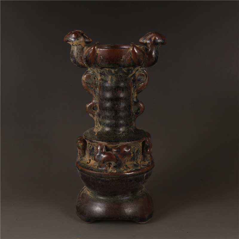 Song Dynasty Celadon Three-Legged Oil Lamp Candlestick出土 Antique Antique Old Goods Old Objects Collection Antique Ornaments