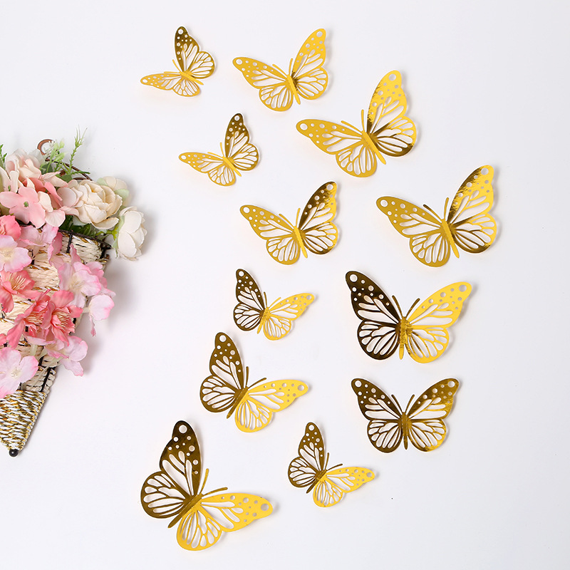 12 mariposas doradas en D