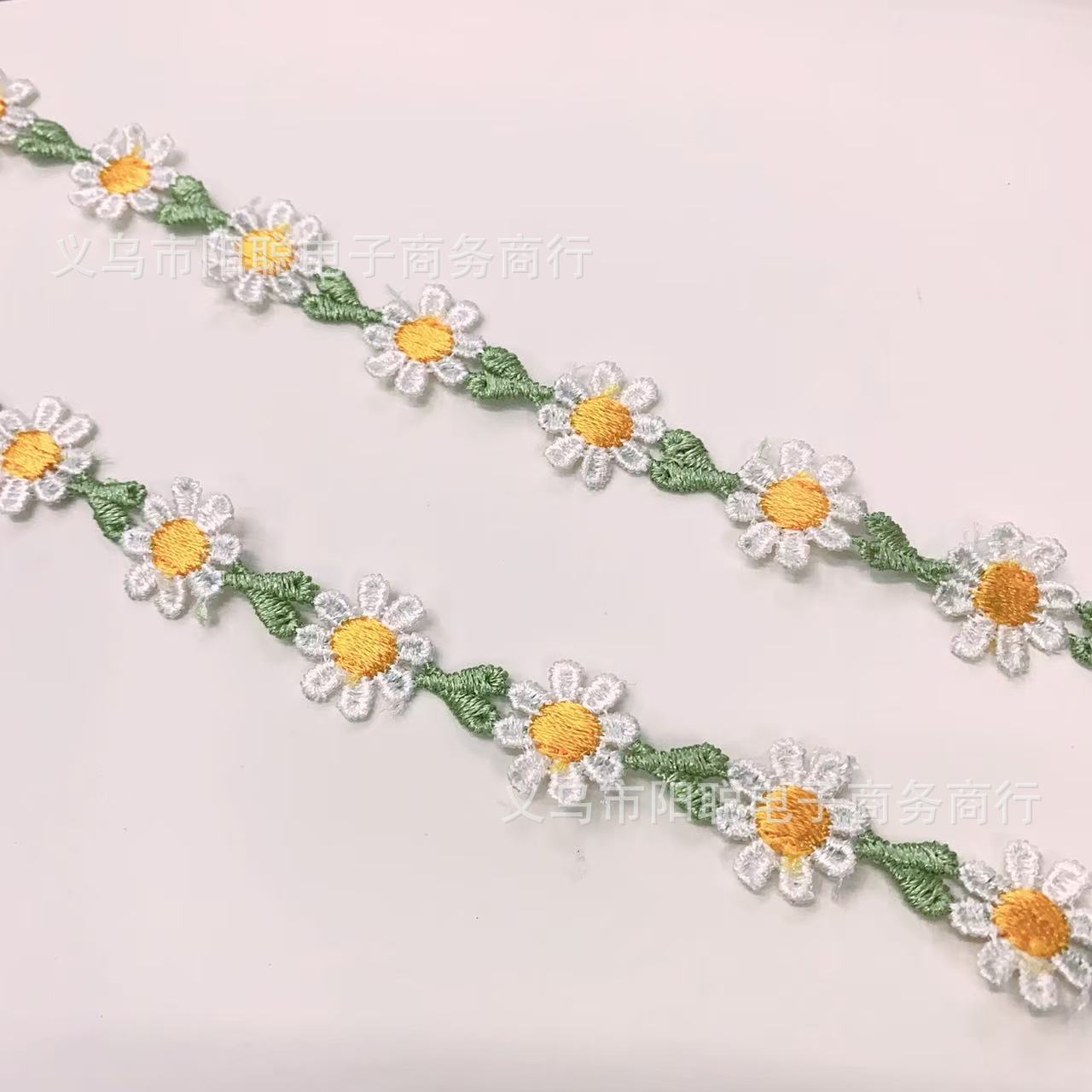 5.25三色八瓣花4