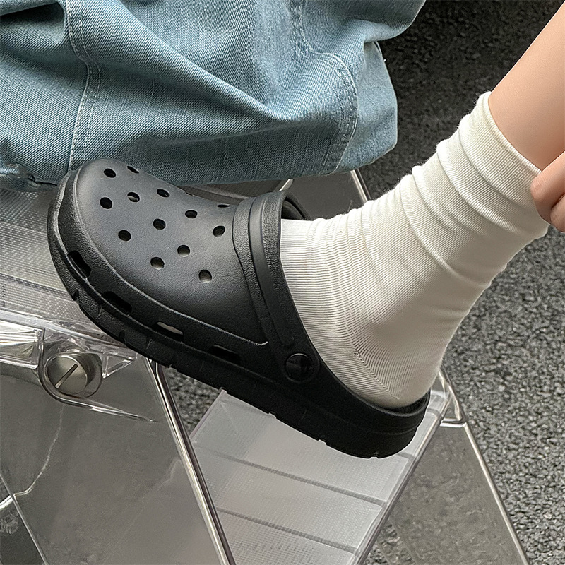 Estilo de pareja de verano zapatos ligeros con agujeros de suela suave para mujer, sandalias y zapatillas transpirables, sandalias casuales, zapatos de playa, zapatos de hombre