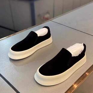 �ϱ���Ь�п��ļ�͸����z��Ь����һ�_�����e��Ьܛ���\�ӳ�Ь