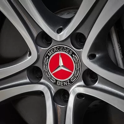 Suitable for Mercedes-Benz wheel hub: Car logo - 75cm-diameter-a-single-red-wheat-ear