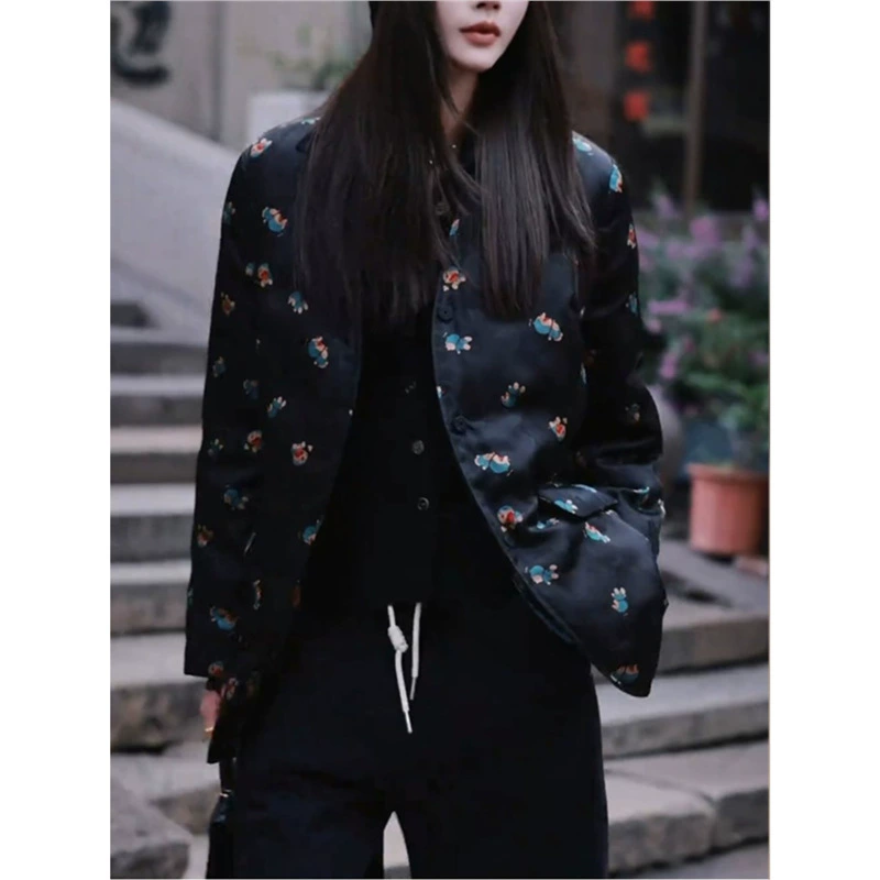 2950 Новый китайский стиль в черном тонком хлопчатобумажном пальто для женской одежды осень-зима новый уникальный супер красивый костюм Тан