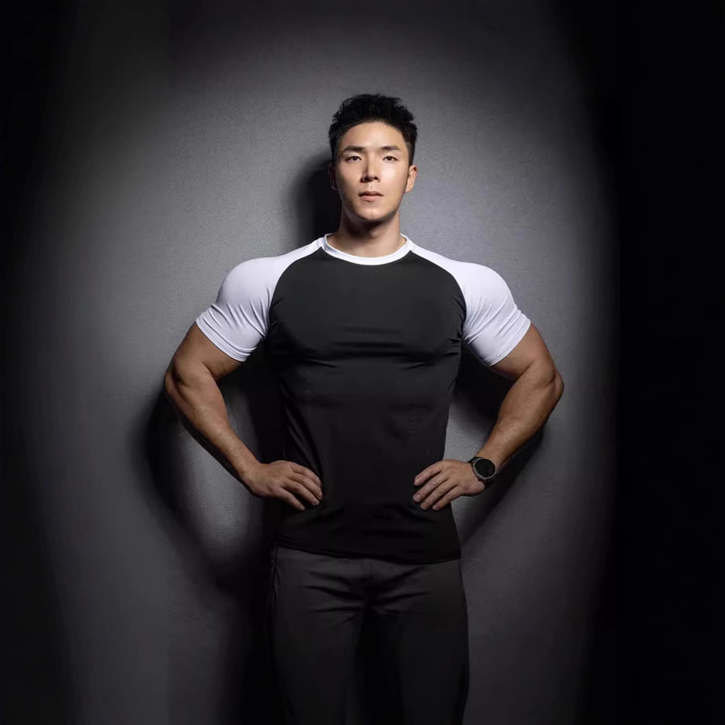 Men's T-shirt Summer Running Sports Gym Leisure Training Quick-drying Short-sleeved Stretch Base Solid Color T-shirt