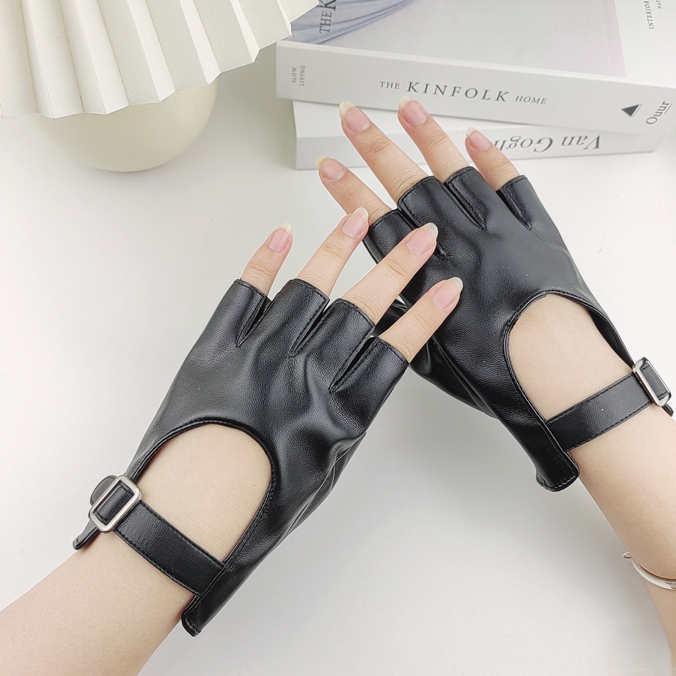 Fashion women's fingerless leather gloves Cospaly nightclub pole…