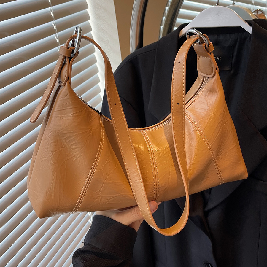 Sac à bandoulière tendance pour femmes sous les aisselles 2024, nouvelle version coréenne à la mode, simple, grande capacité, pour le travail et les déplacements_voghion.com