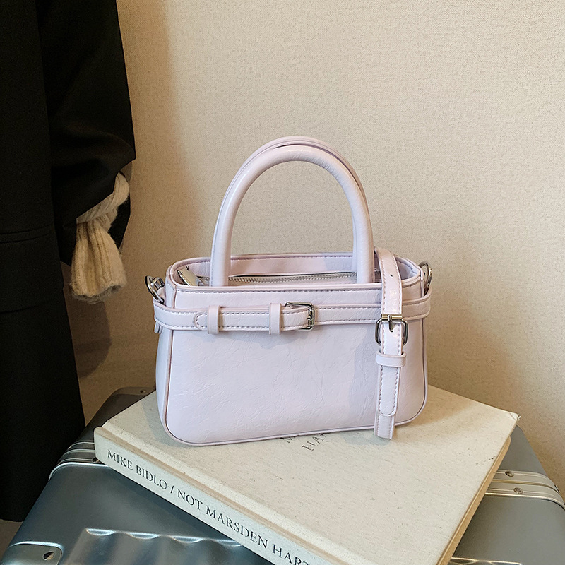 Este año, bolsos populares populares para mujeres 2026 nueva moda versátil bolsos de mochila primavera y verano bolsos pequeños