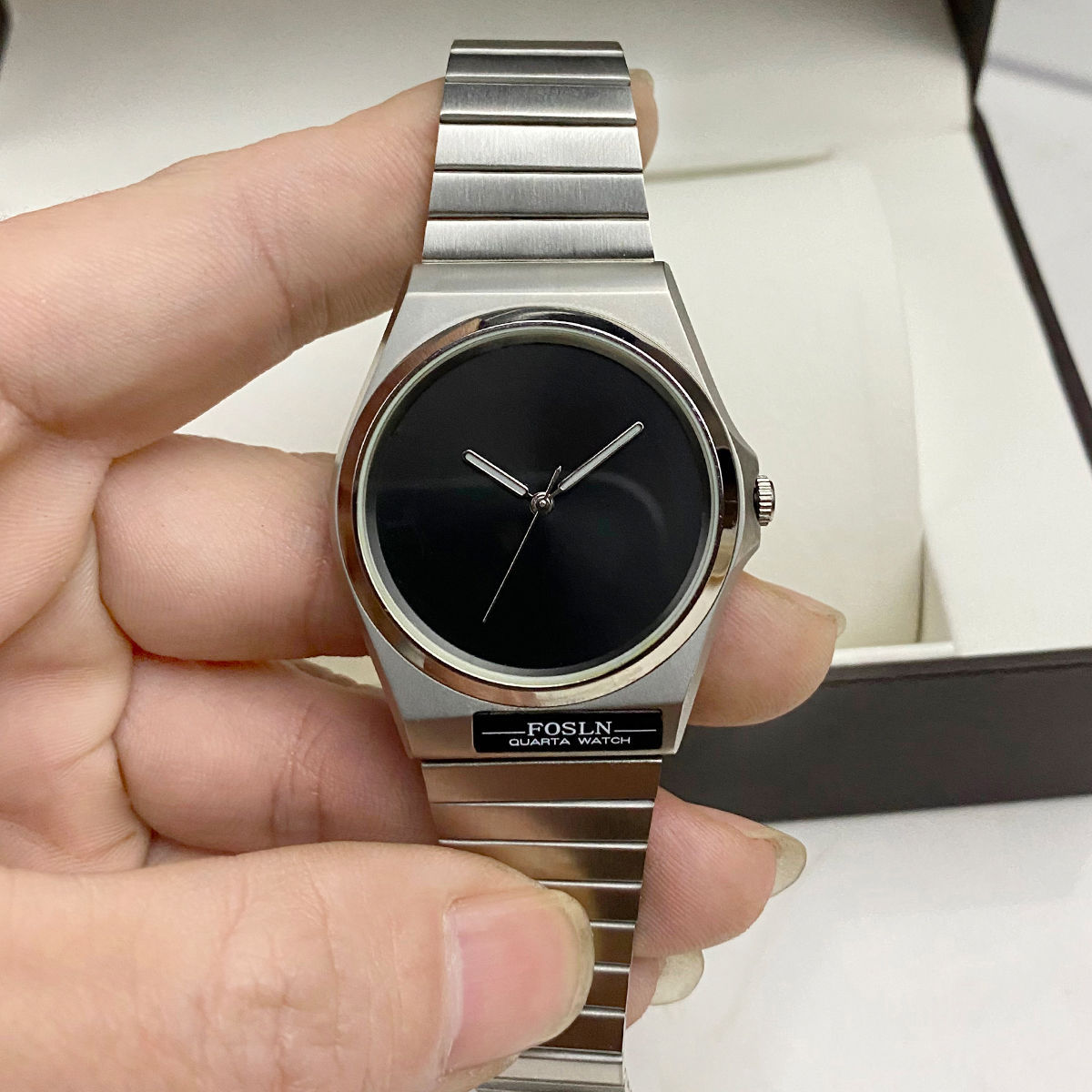 简约无logo精钢情侣款手表时尚休闲百搭青年男女石英竹节钢带腕表