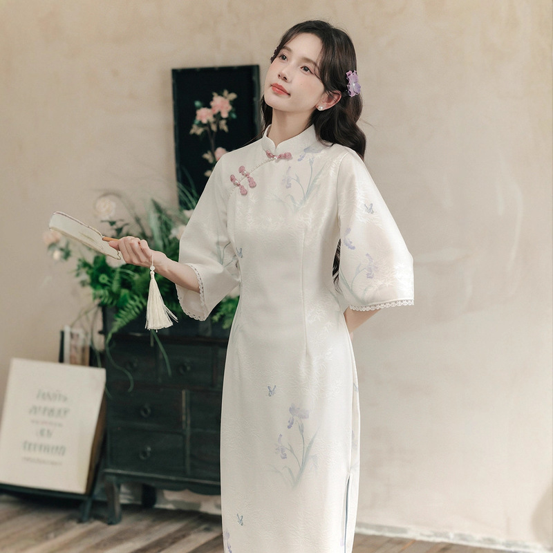 女装2025初秋新款甜美新中式年轻款倒大袖白色旗袍日常修身连衣裙|undefined