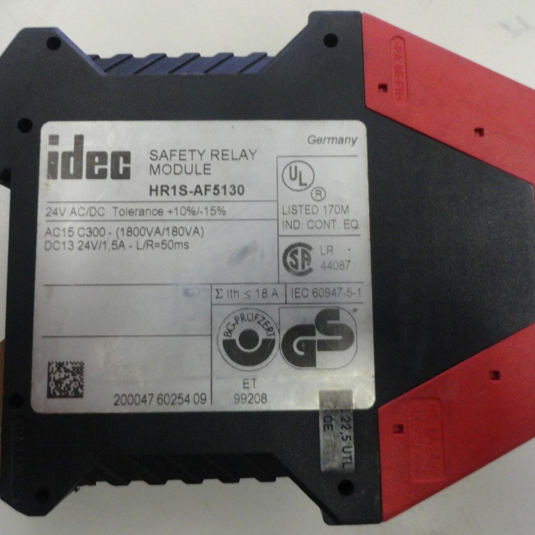 HR1S-AF5130  IDEC   继电器