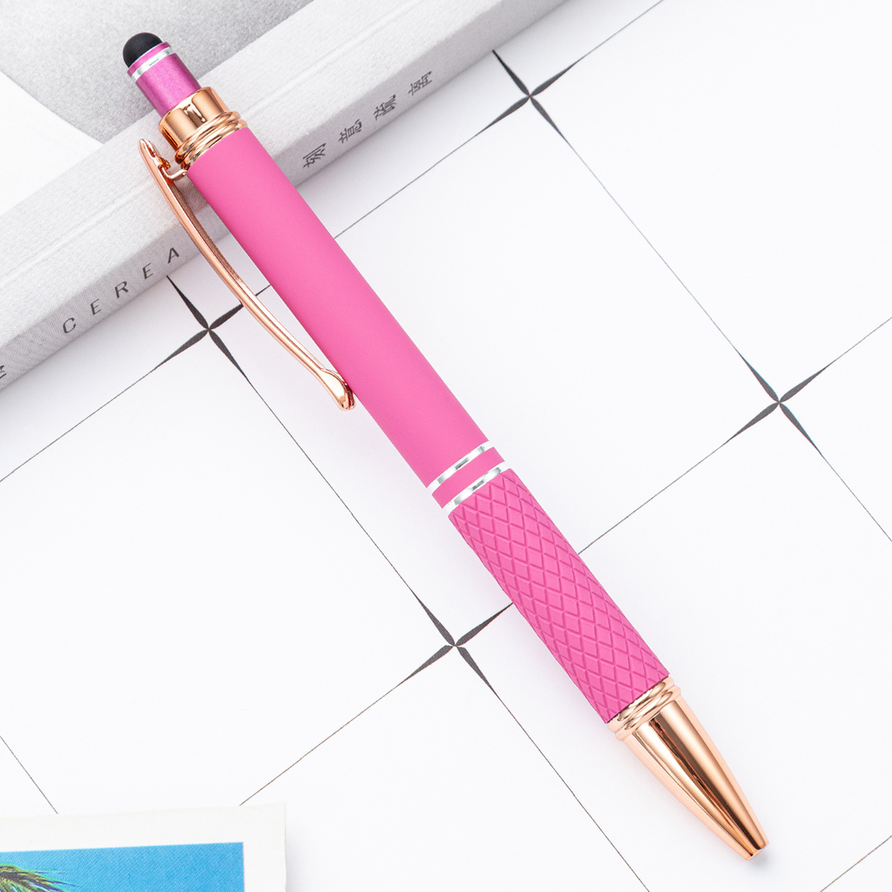 Fábrica de bolígrafo táctil de escritura de escritura de papelería publicitaria multicolor bolígrafo imprimible logotipo bolígrafo