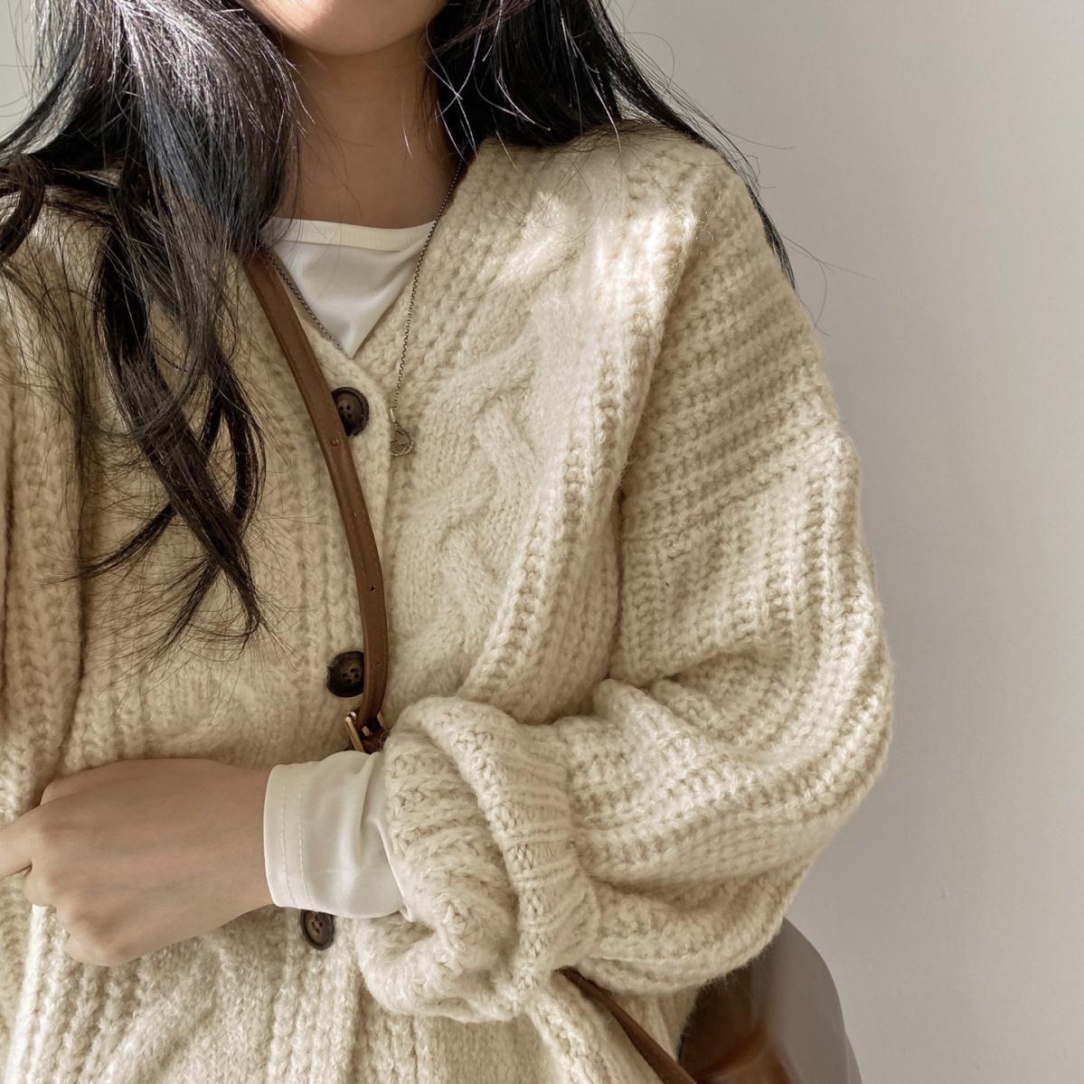 Cardigan Image 2