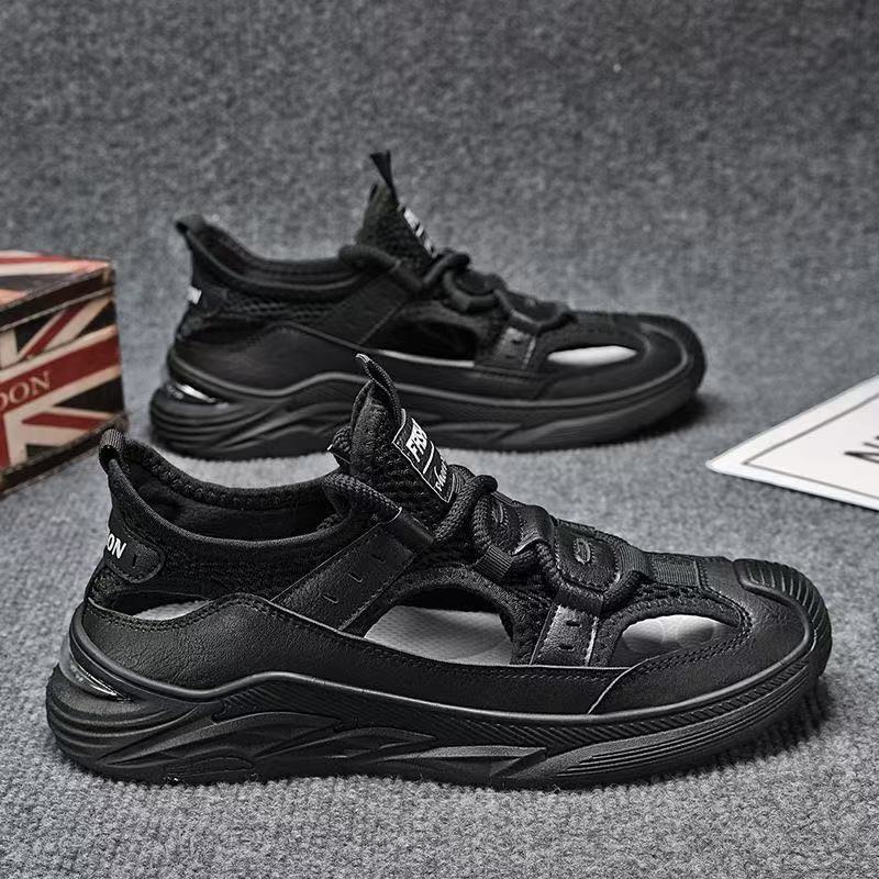 Sandalias de verano para hombres, deportes de playa y ocio, sandalias de gran tamaño, sandalias de cueva de río arriba, zapatos de hombre de comercio exterior Baotou al aire libre