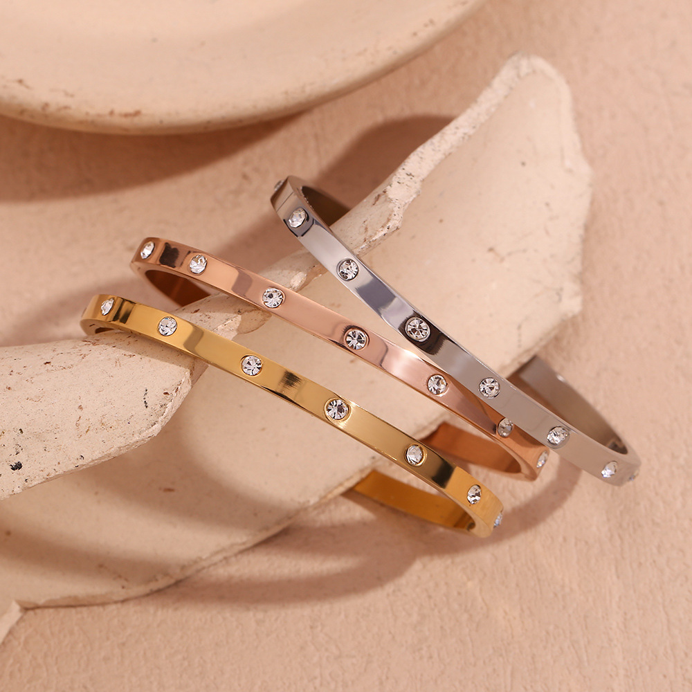 Small elegant jewelry stainless steel