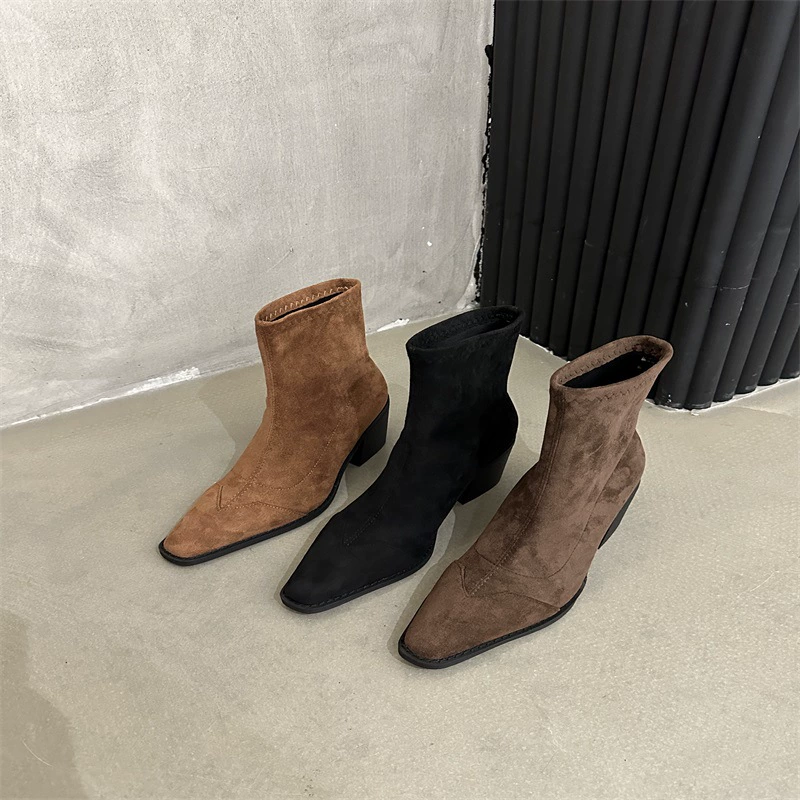 Martens, universal demi-season low boots, fitted