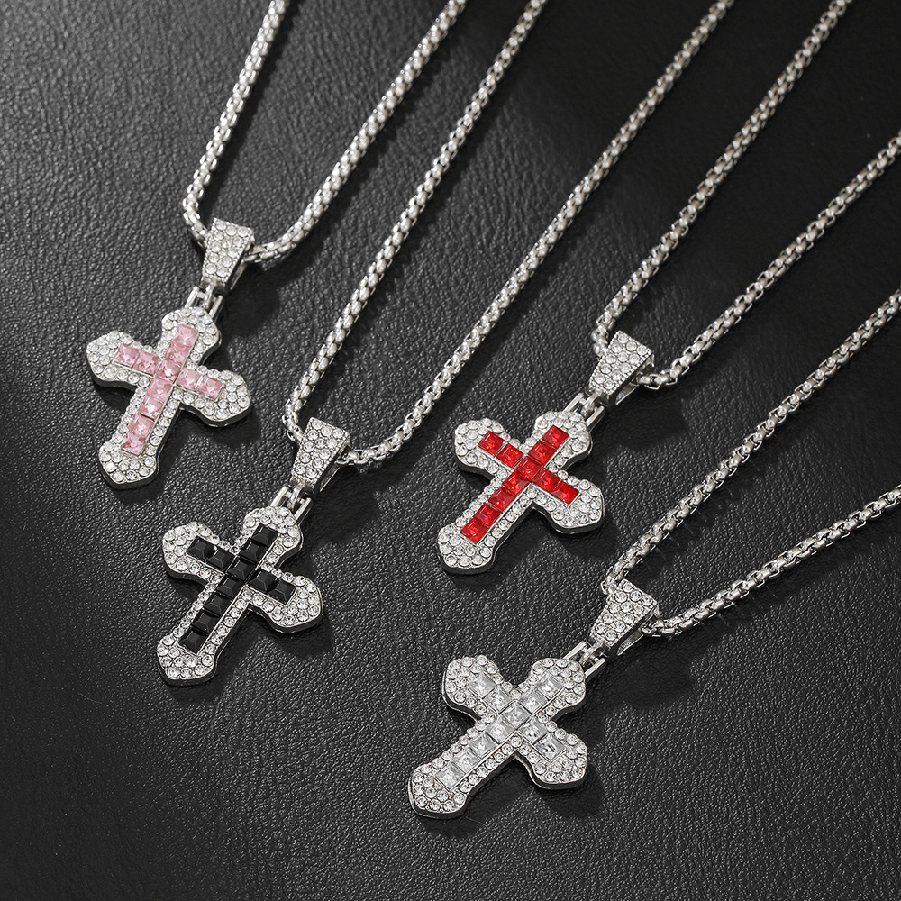 跨境十字架项链嘻哈风锆石吊坠首饰钛钢百搭颈链个性爆闪首饰批发