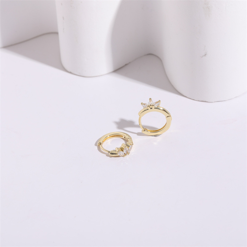 Fashion Flower Copper Inlaid Zircon Hoop Earrings 1 Pair