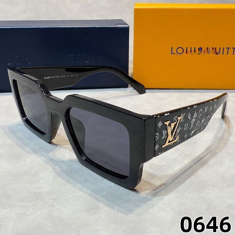 2026 New Style Sunglasses for Men and Women, Square Frame, Amazon Foreign Trade, European and American Glasses, Millionaire Fashion, Internet Celebrity Ins 2026 New Style Sunglasses for Men and Women, Square Frame, Amazon Foreign Trade, European and American Glasses, Millionaire Fashion, Internet Celebrity Ins