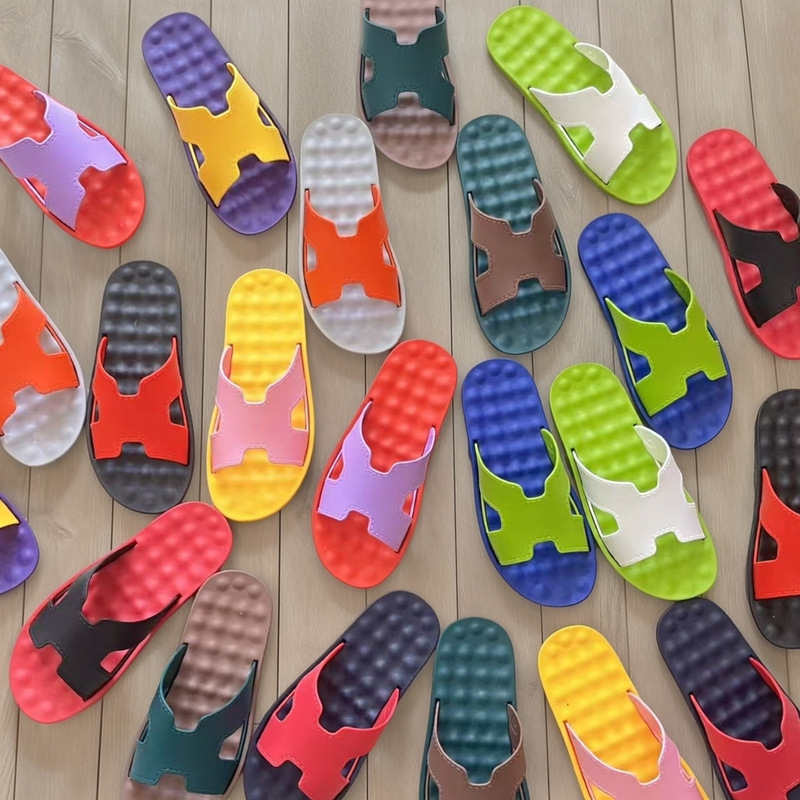 New Vietnamese Rubber Handmade Slippers for Casual Daily Wear at Home and Outside, Women's Flat-Soled Slip-Ons