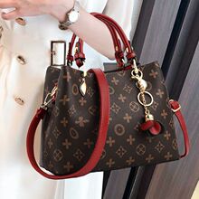 R5V母亲节送妈妈生日礼物实用婆婆丈母娘长辈见面礼三八妇女节女