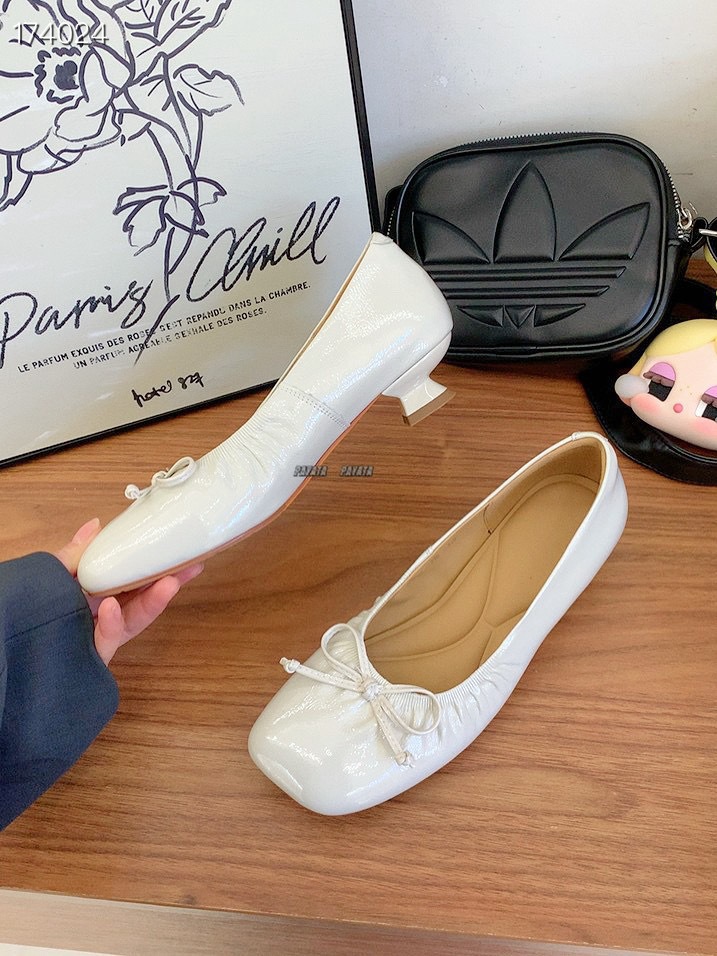 Giày ballet nữ da thật mũi tròn, gót thấp, nơ xinh, miệng nông, xỏ chân tiện lợi — Màu đen, Màu trắng be chi tiết 9