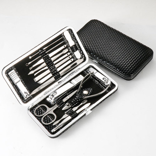 Factory direct selling nail clippers pedicure knife nail clipper set wholesale black nail clipper manicure tool set large size