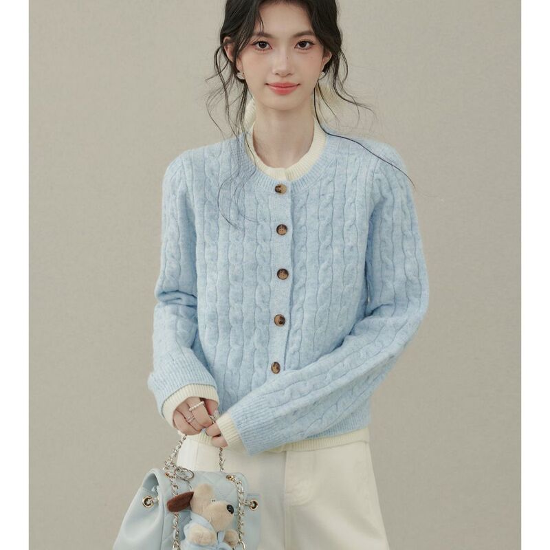 Knitwear factory direct: Light blue faux two-piece round-neck cable knit sweater, women's autumn contrast color trim knit cardigan Knitwear factory direct: Light blue faux two-piece round-neck cable knit sweater, women's autumn contrast color trim knit cardigan