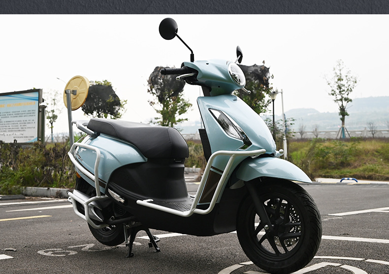 Suitable for Wuyang Honda Spacy125 motorcycle front and rear exhaust pipe guards, anti-fall bumpers, and pedal modification parts